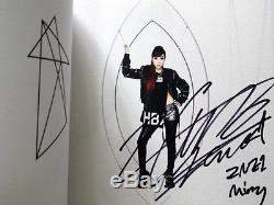 2NE1 Autographed the second Album CRUSH CD+ photobook black version new Korean