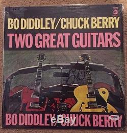 Chuck Berry Signed Two Guitar Greats Record Album Cover Lp Psa/dna #y45864