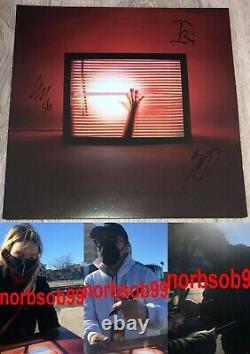 CHVRCHES BAND SIGNED AUTOGRAPH SCREEN VIOLENCE VINYL RECORD ALBUM withEXACT PROOF