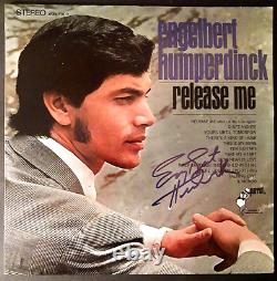 ENGELBERT HUMPERDINCK signed RELEASE ME record album cover