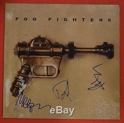 Foo Fighters This Is A Call Band Signed Autographed LP Record Album Dave Grohl