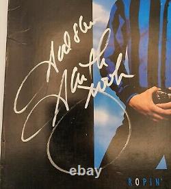 Garth Brooks Signed Autographed Ropin The Wind Album LP Vinyl JSA Country Legend