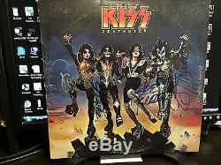 KISS SIGNED ALBUM GENE SIMMONS ACE FREHLEY PETER CRISS PAUL STANLEY SIGNED ALBUM