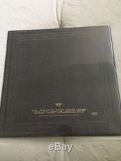 Pearll Jam Original Vitalogy Album signed by Eddie Vedder withCOA