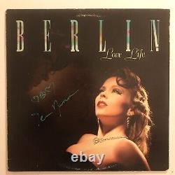 Rocker Terri Nunn Signed BERLIN vinyl LOVE LIFE Autographed Album LP
