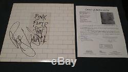 Roger Waters signed Pink Floyd The Wall UK Pressing vinyl LP Album JSA LOA