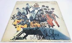 Sly & The Family Stone Greatest Hits AUTOGRAPHED Vinyl Record Album- ULTRA RARE