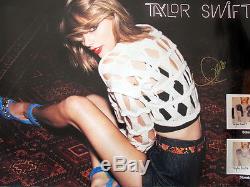 Taylor Swift Autographed 1989 album poster 12.2014 new English