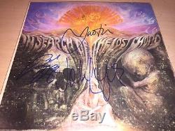 The Moody Blues GROUP Signed IN SEARCH OF THE LOST CHORD Album LP