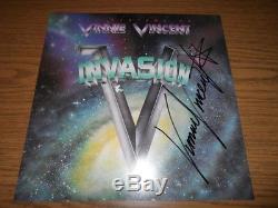 VINNIE VINCENT signed autographed album flat (KISS/VVI)