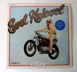VINTAGE 1974 EVEL KNIEVEL LP RECORD ALBUM WITH 8X10 AUTOGRAPHED PHOTO