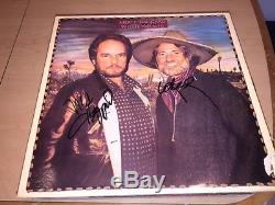 WILLIE NELSON & MERLE HAGGARD Signed Autographed PONCHO & LEFTY Album LP